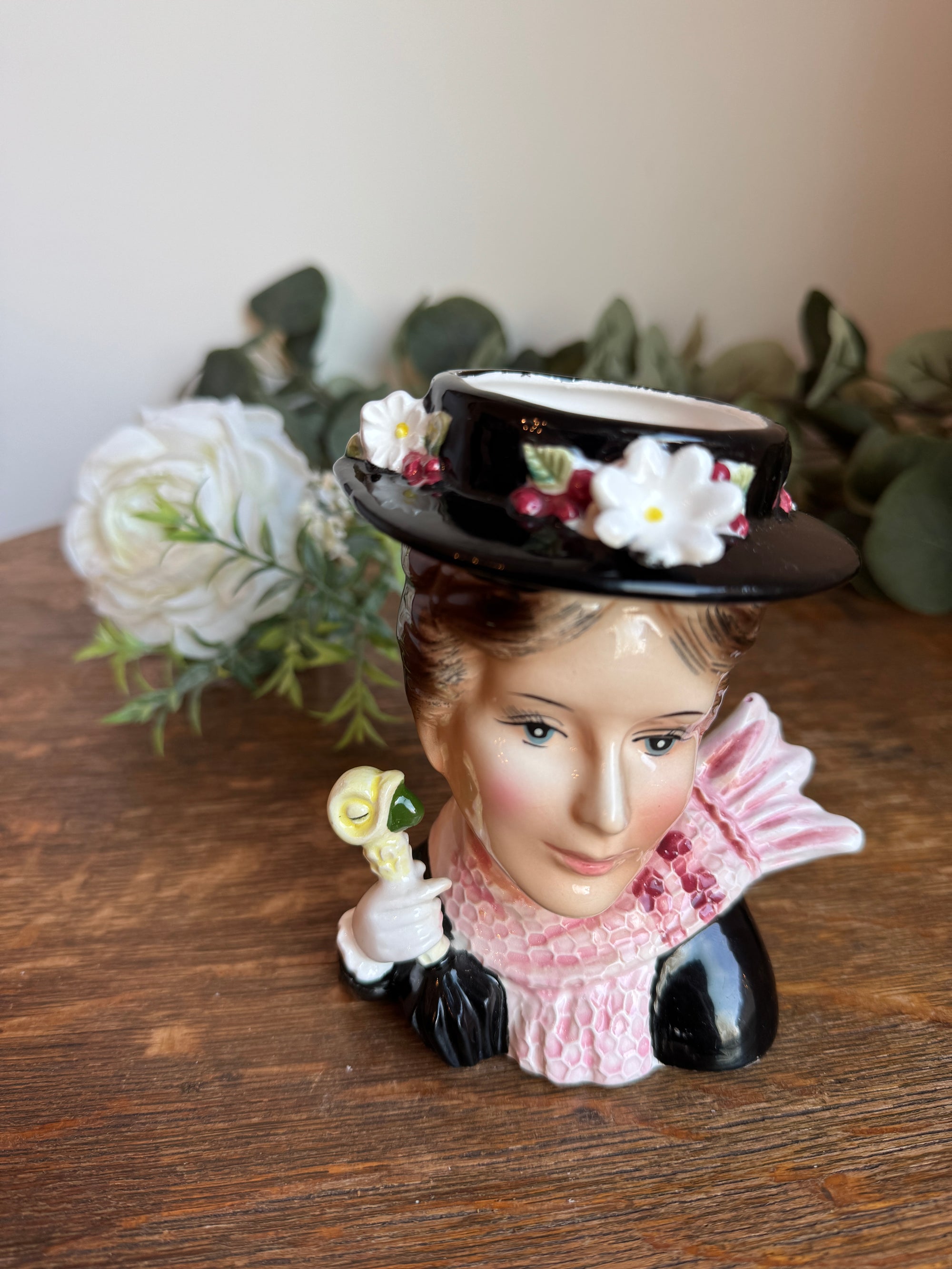 1964 Enesco Walt Disney 'Mary Poppins' Hand Painted Head Vase