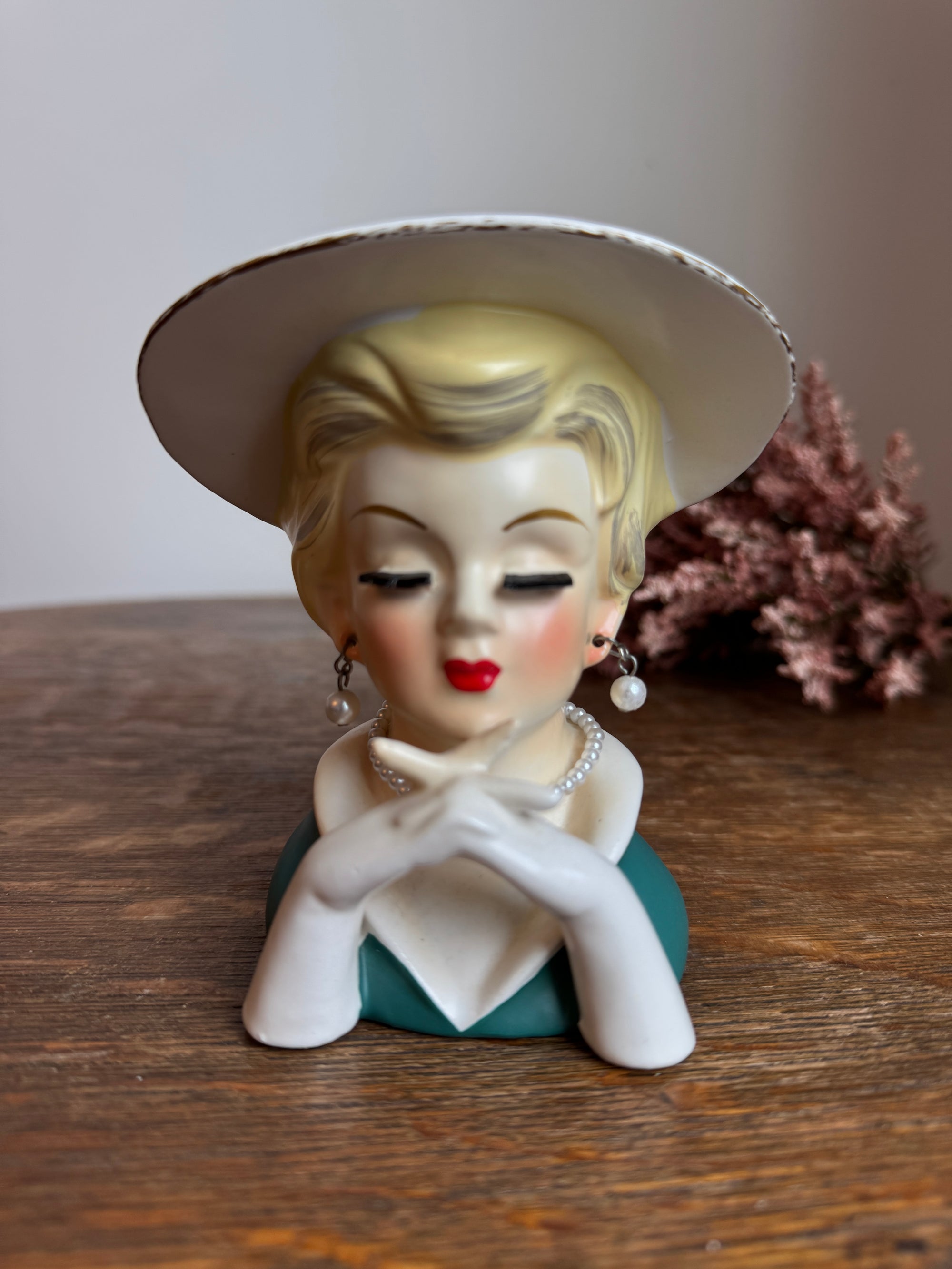 Vintage ca 1950s Lady Head Vase - Japan