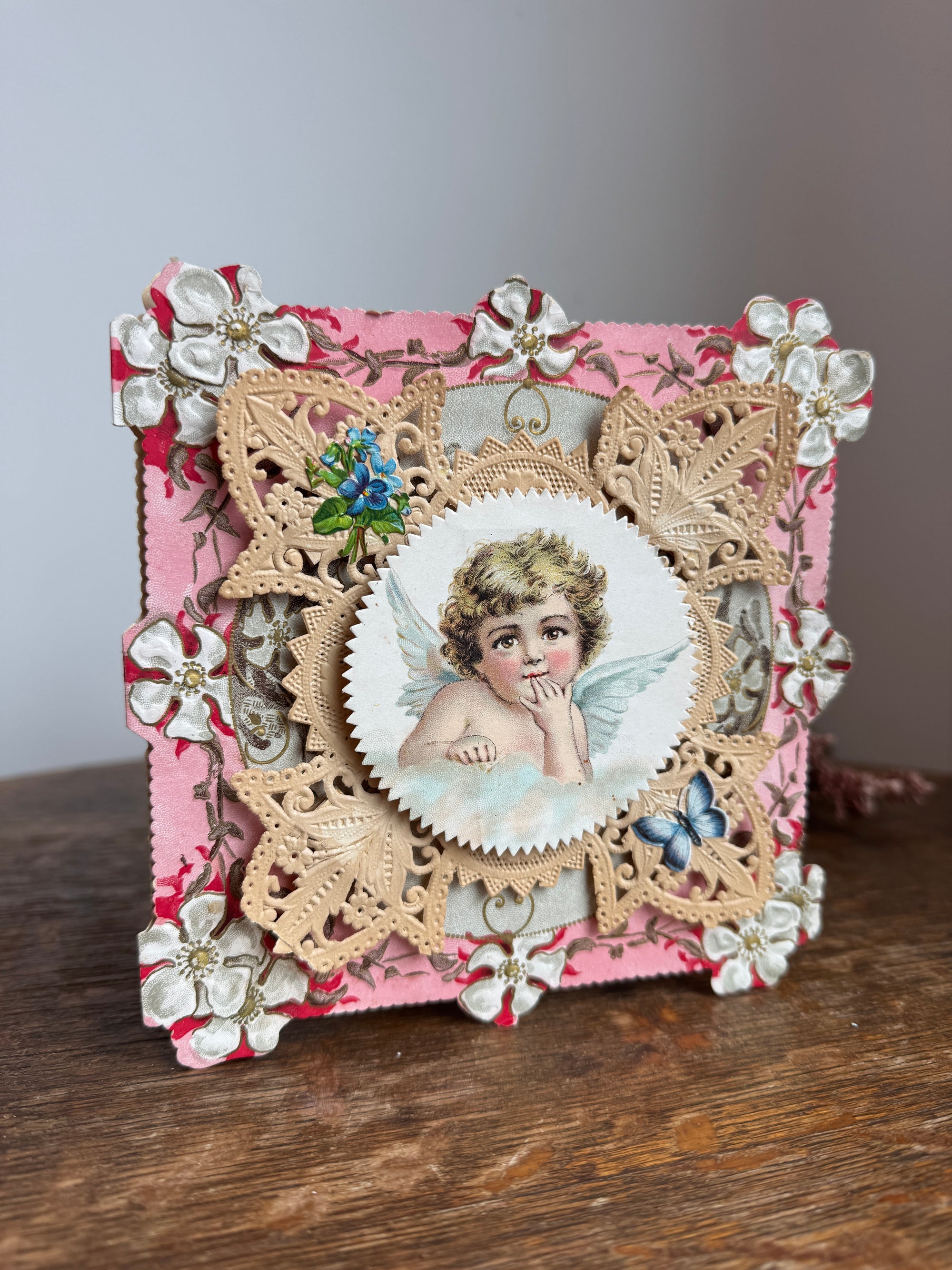 Victorian/Edwardian Era Die Cut Valentines Card