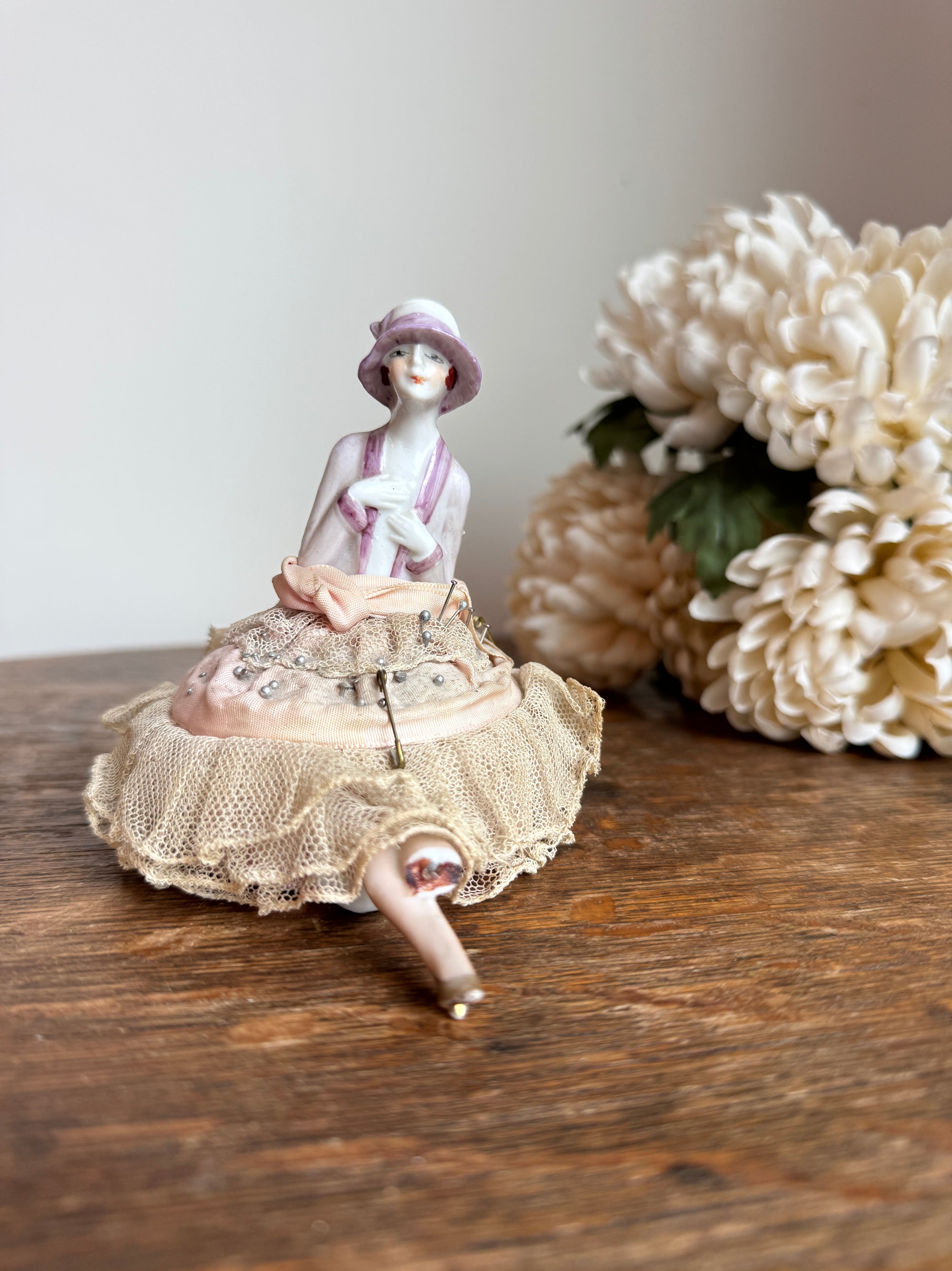 Ca. 1920s Art Deco Porcelain Flapper Girl Pin Cushion